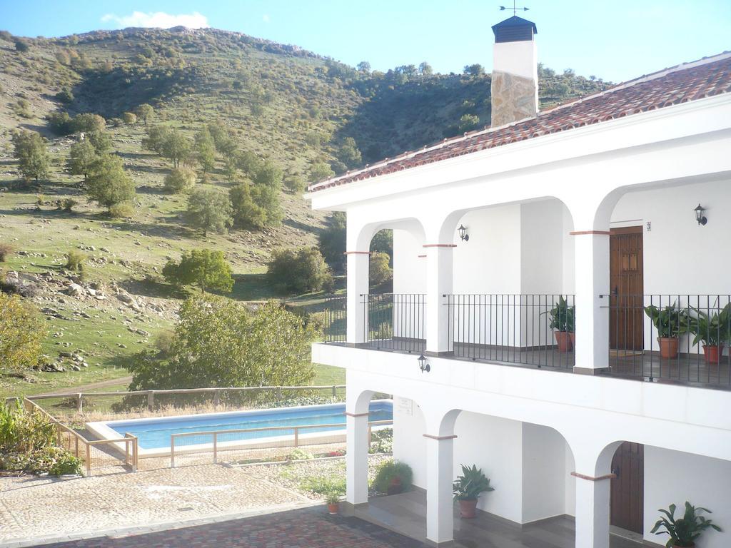 Apartamentos Turisticos Rurales Monte De Las Animas Valdepenas de Jaen Exteriör bild